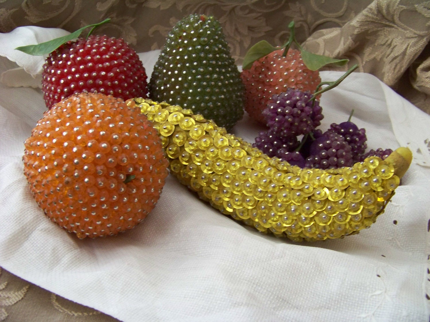 Vintage Beaded Fruit Set 1960