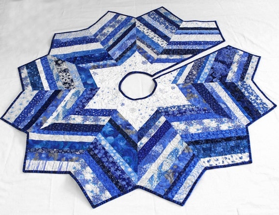 Scrappy Blue Christmas Tree Skirt - So Many Snowflakes