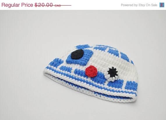 ON SALE R2D2 hat crocheted baby hat photo prop Star Wars hat
