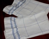 Farmhouse Kitchen - Ruffled Tea Towel in Cream and Blue