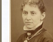 Vintage CDV Photograph Young Woman