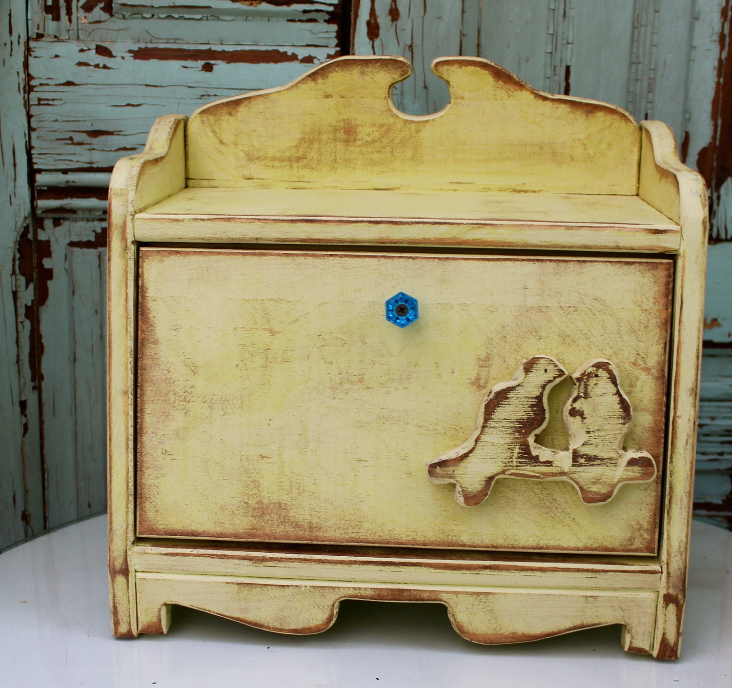 Breadbox - Shabby Kitchen - Cottage Chic - Your Antique Color choice