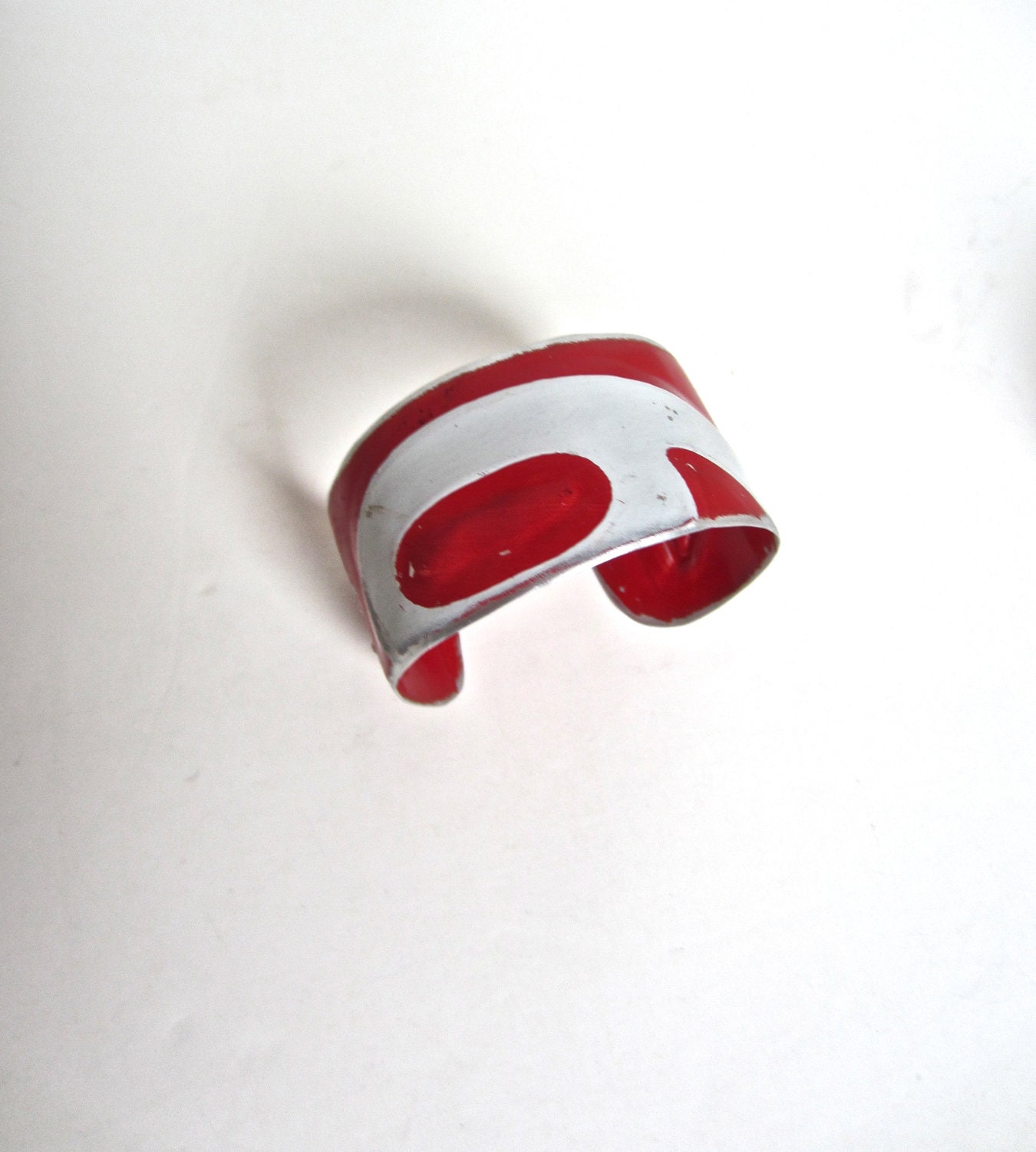license plate cuff bracelet, number 9 or 6  bracelet, up-cycled bracelet, eco gift, green gift, license plate jewelry, wisconsin badgers
