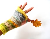 Yellow spring gloves, women mittens, spring accessory