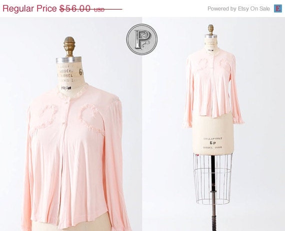 SALE....two day sale // 1930s 1940s bed jacket / 30s 40s pastel pink lace lingerie : Sophie
