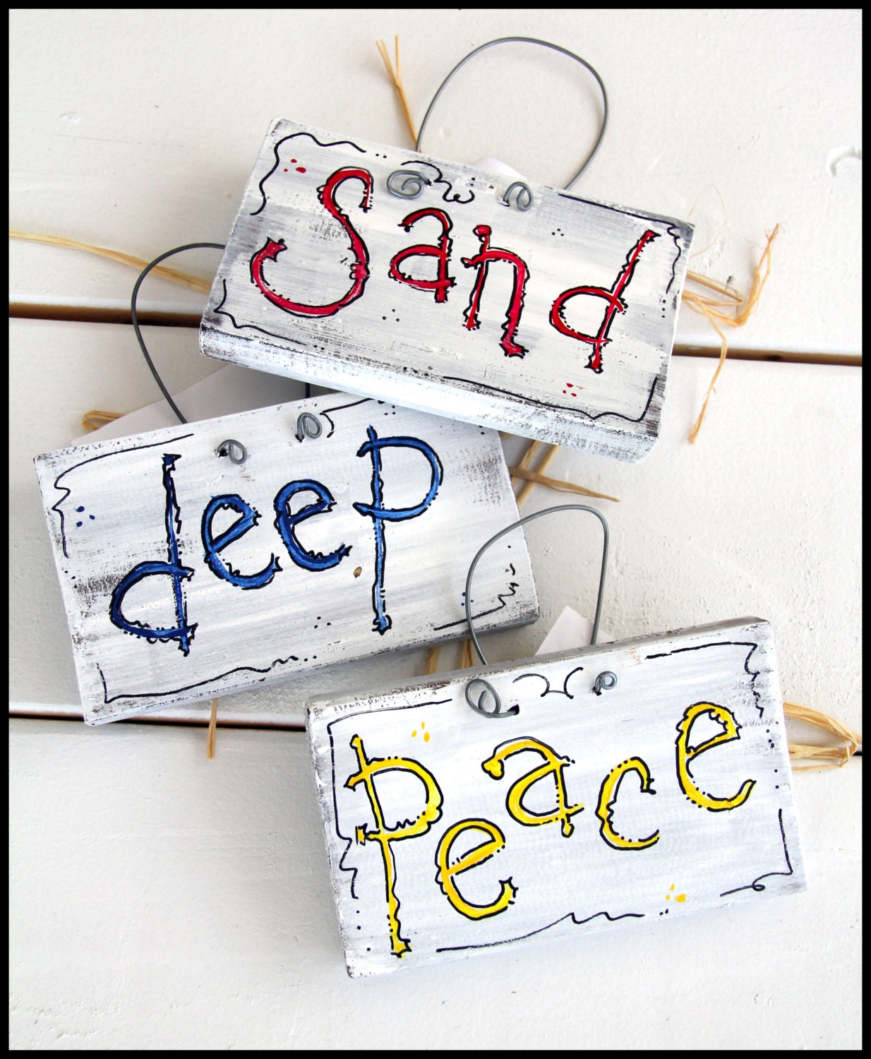 Coastal Signs&HAPPY THOUGHTS
