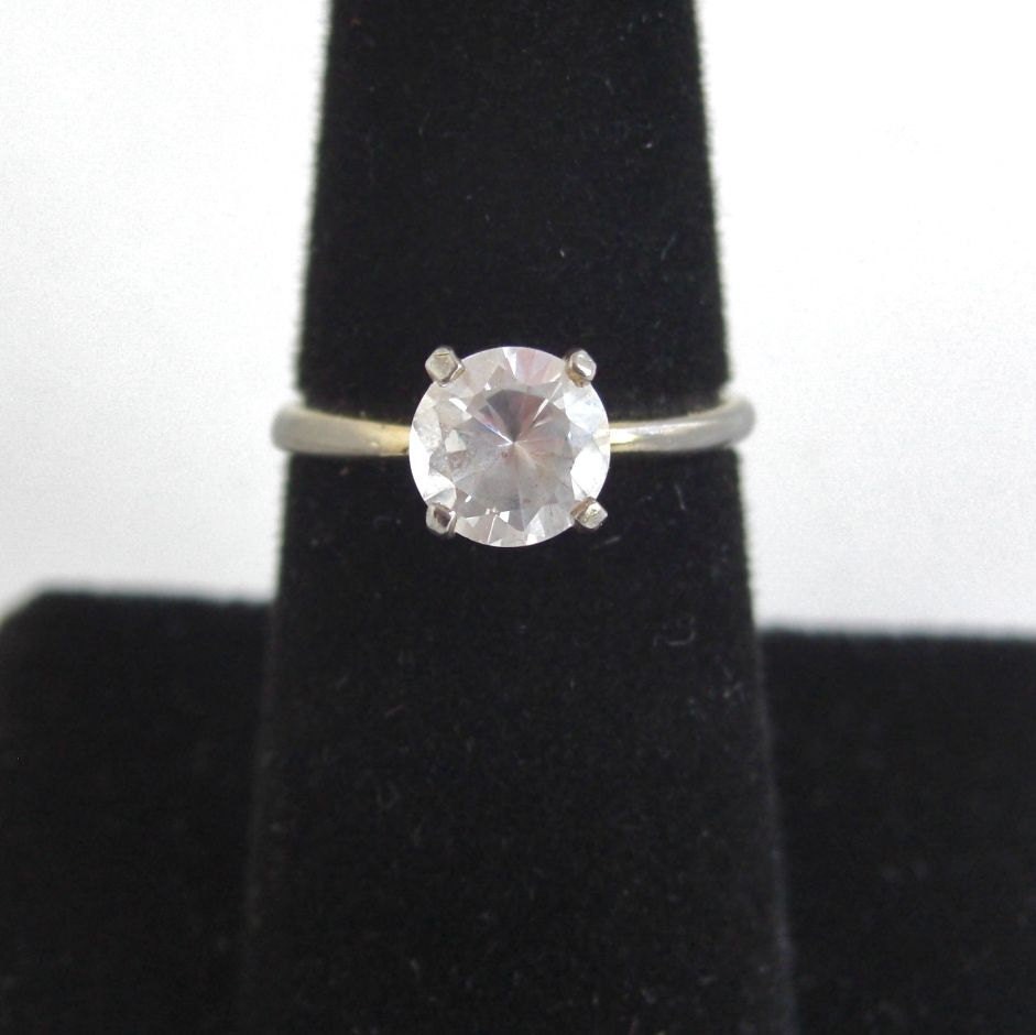 Vintage CZ / Rhinestone Ring - Prong Set Solitaire - Size 6