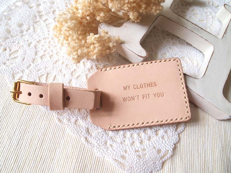 Luggage Tag with Back Window - Nude (M) - Personalized - Leather - Hand Stitched
