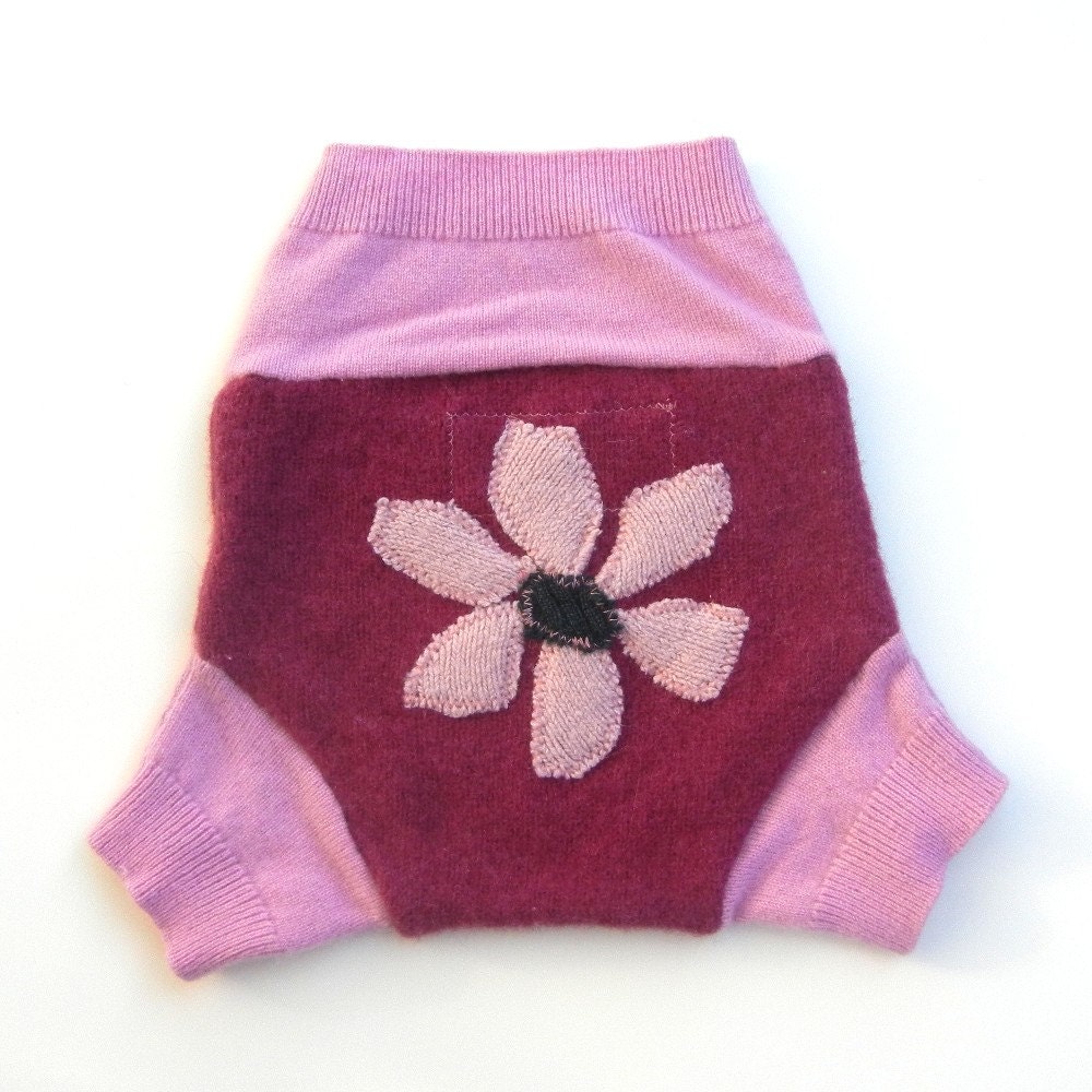 Upcycled SMALL Wool Diaper Cover, Soaker, Pale Pink and Fuchsia, Daisy Flower Applique, Repurposed, Recycled, Girly, Candy Pink, Grenn