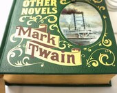 Adventures of Huckleberry Finn booksi Dock for iPhone and iPod - Mark Twain