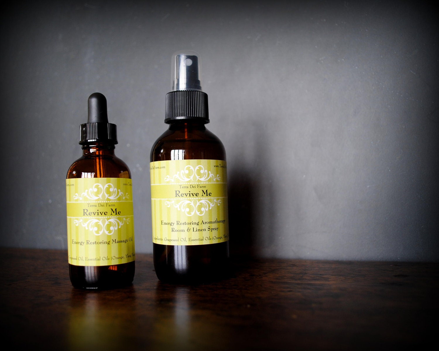 Aromatherapy Gift Set - Revive Me - Energy Boosting - Natural Massage Oil and Room & Linen Spray - Complimentary Shipping