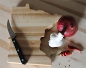 9" Minnesota State Shaped Cutting Board