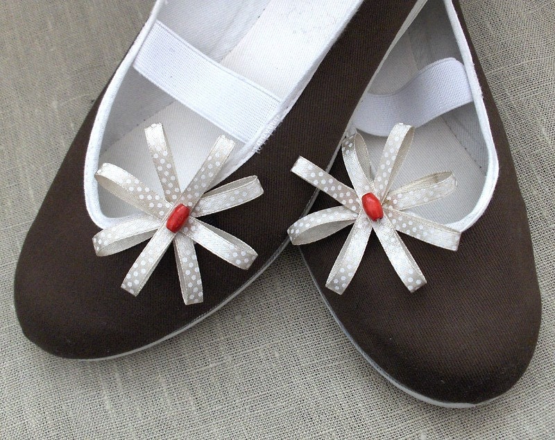 sweet dots / brown winter christmas bright red gold beige creamy natural ballet flats shoes jarmilki woman poletsy fashion gift romantic