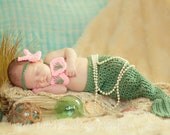 Crochet 3-6 Months Mermaid Photo Prop Set Infant Baby Girl Little Mermaid Fin Tail Headband Shells