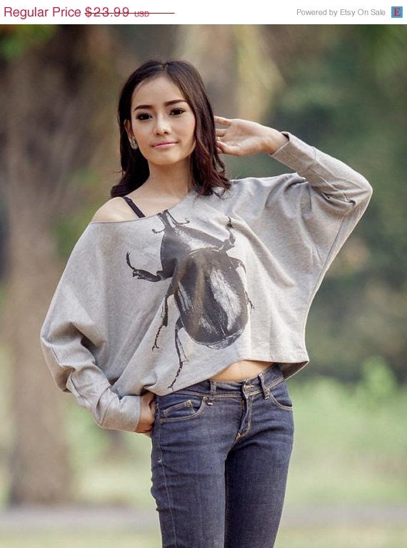 ON SALE Beetle Sweatshirt , Beetle Sweater ,Women Shirt Longsleeved Insect Screenprint Pullover Oversize Bat Wing Style Half Body In Gray S