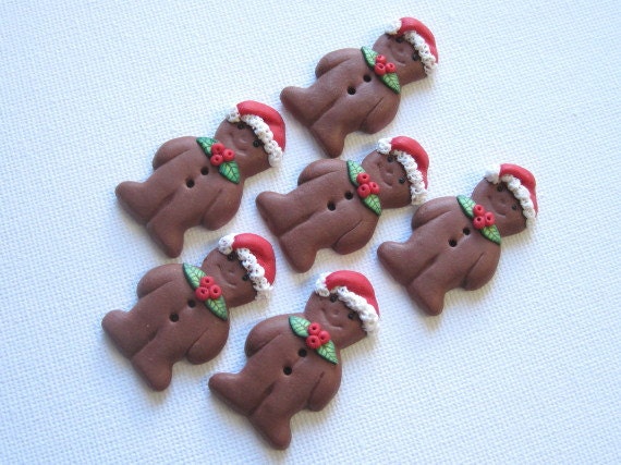 6 Gingerbread Men Sewing Buttons