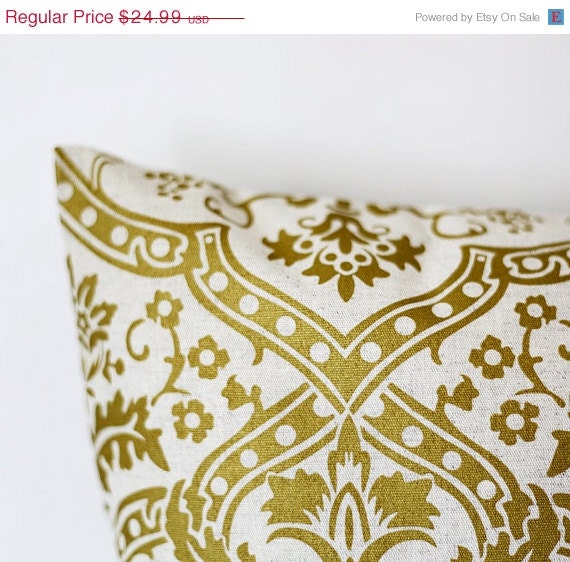 ON SALE Pillow cover yellow damask print on decorative covers - throw pillows - shams - cushion - 20x20