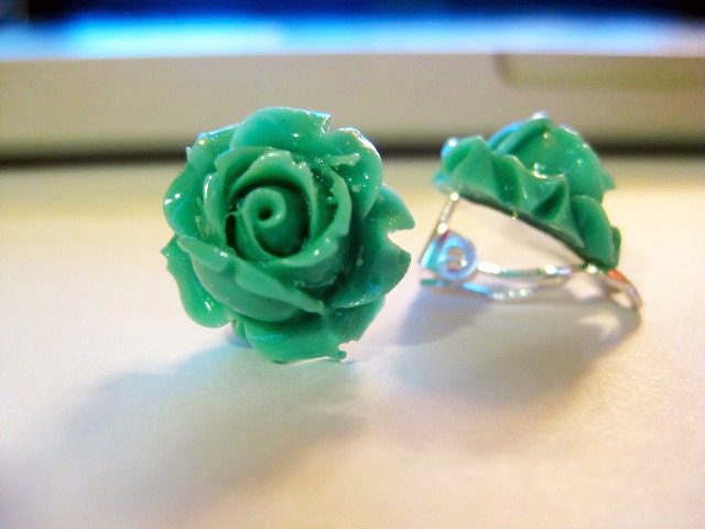 Rose Cabochon Emerald Turquoise Clip On Earring