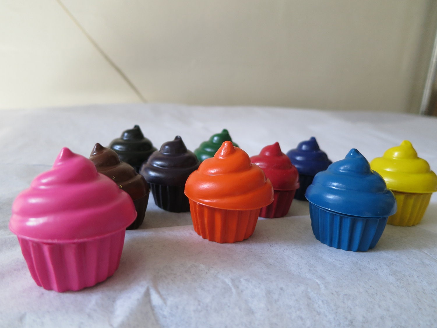 Cupcakes Crayon Set of 14