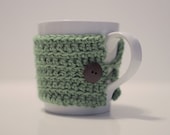 Crochet Mug Cozy - Green with Wooden Button