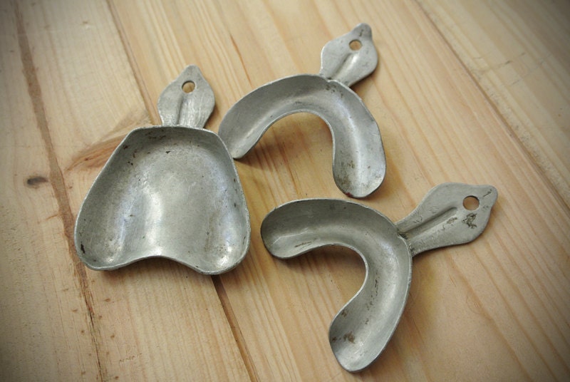 3 Dental Plate Molds featured image
