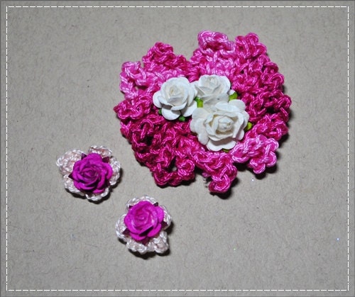 Variegated rose and pink crochet embellishment