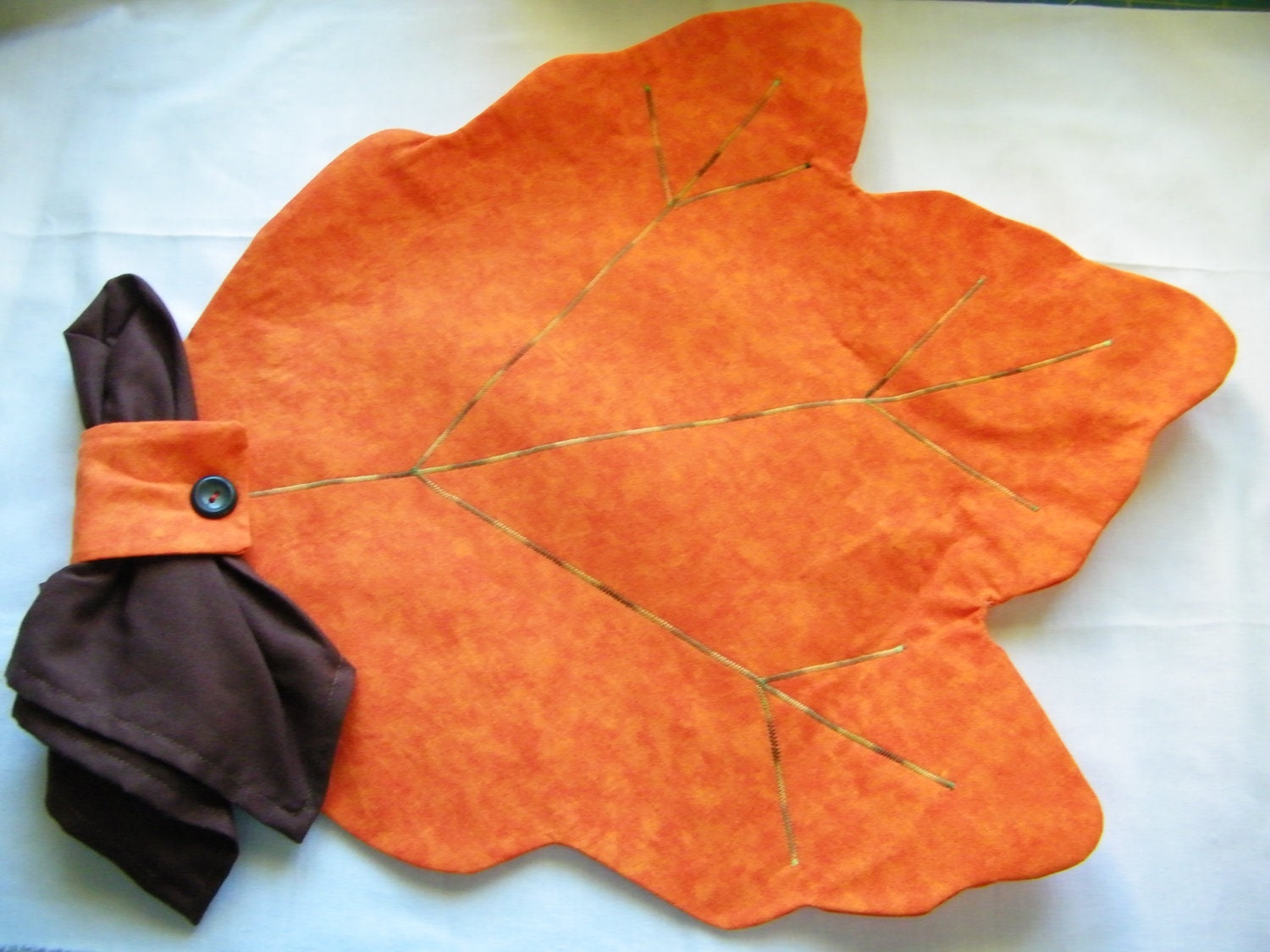 Fall Leaf Placemat - HolidaysInTheWoods