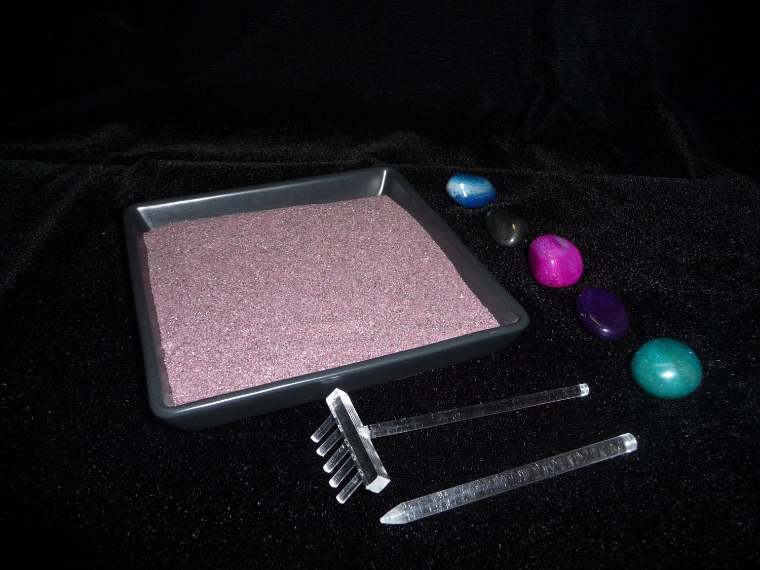 Awesome Zen Garden with Precious Garnet Sand & handmade acrylic rake Meditation Garden