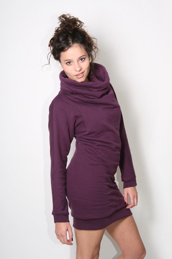 drehbares Kleid mit besonderem Ärmelschnitt