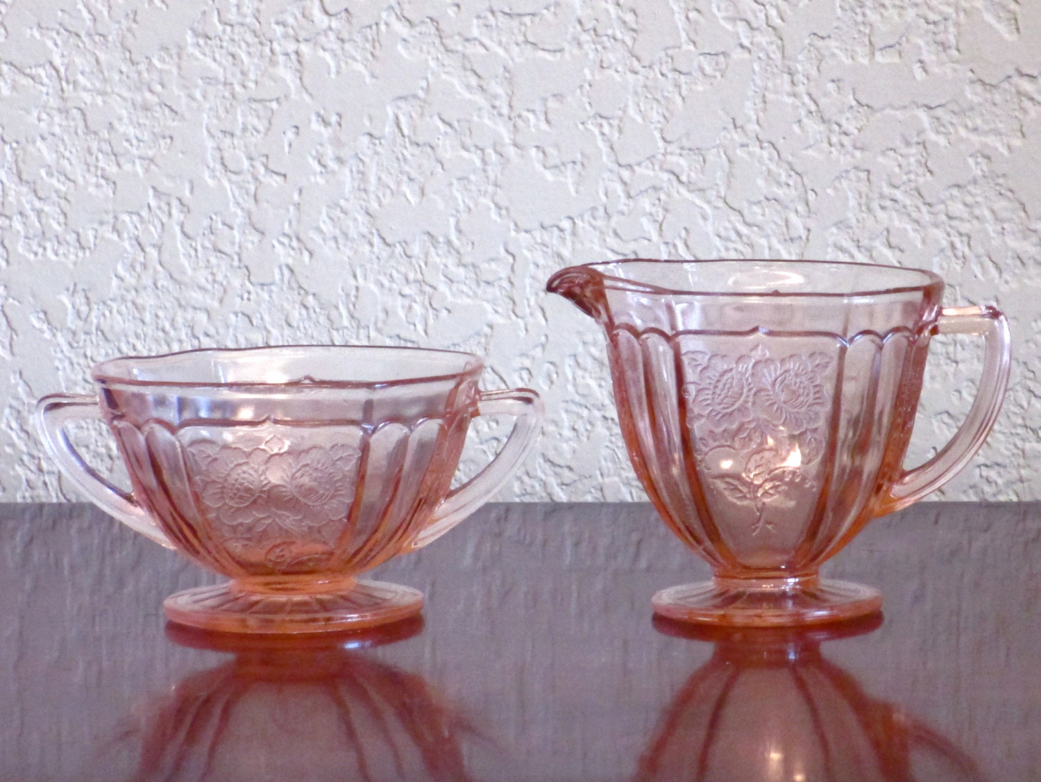 Vintage Pink Depression Glass Footed Creamer & Sugar Dish. Anchor Hocking Glass Co Mayfair Open Rose Pattern. Beautiful Glassware