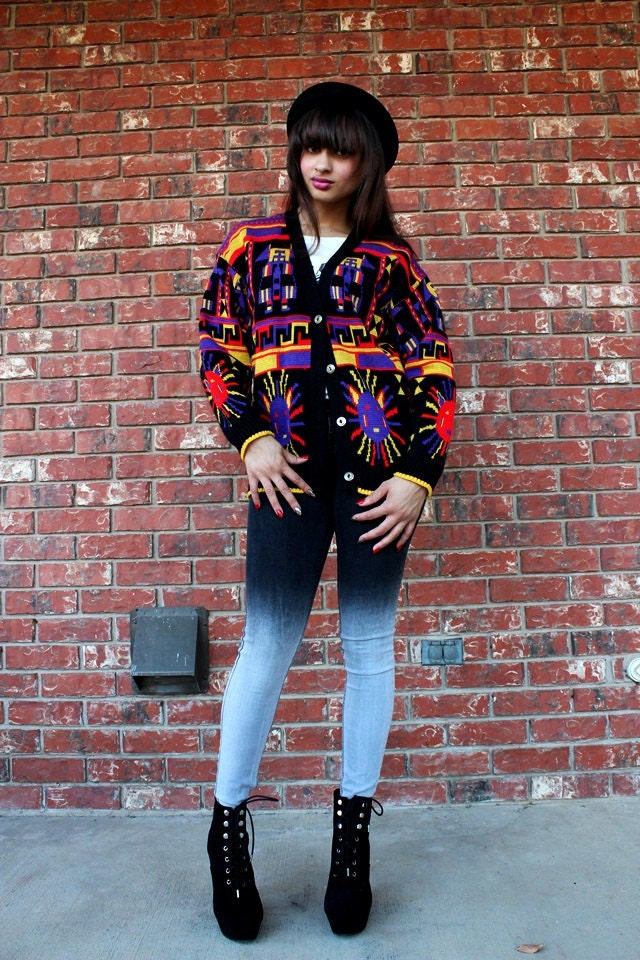 Vtg 1990s Tribal Graphic Urban Cardigan Ethnic Print Warm Cozy Button Down Oversized Sweater S/M