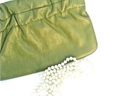 Vintage Green St. Thomas Clutch