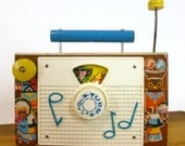 Mid Century 1962 Fisher Price 10 Little Indians TV RADIO Toy 1960's Retro