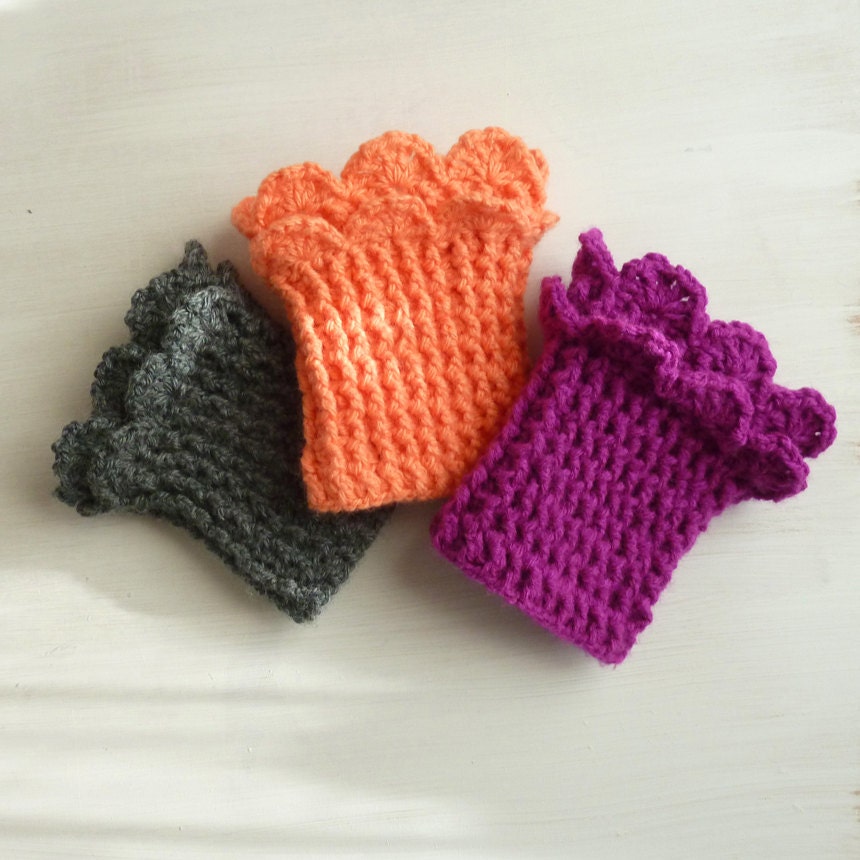 Boot Toppers Pattern Crochet PDF - Winter Accessory crochet - Lucy Leg Warmers, boot socks, boot topper, boot cuff -  PHOTO tutorial
