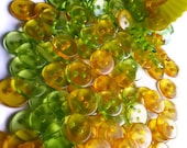 20 Green and Yellow Plastic Buttons: 11mm 2-hole resin / plastic buttons in yellow and green, 10 of each colour
