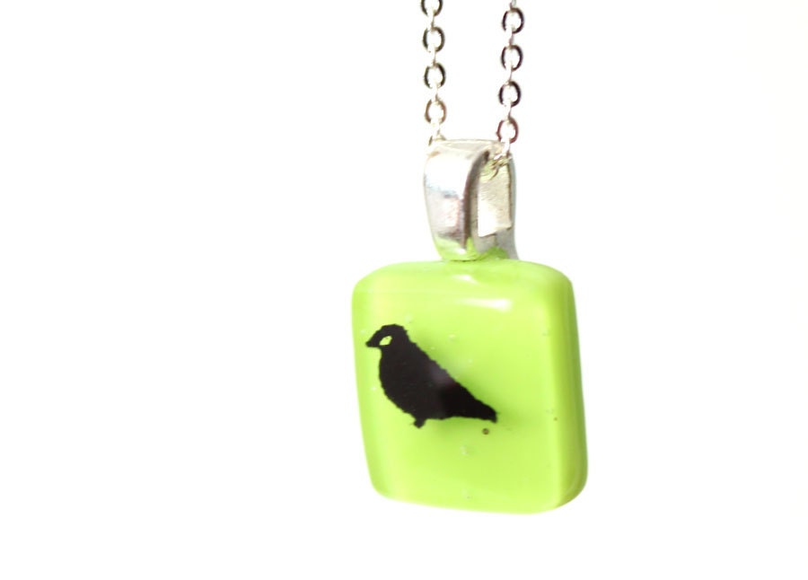 Robin Pendant in Lime Green - Black Bird on Lime Pendant of Fused Glass by Happy Owl - Spring Green Animal - HappyOwl