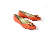 vintage beaded shoes / 80s orange pumps / rusty red beaded shoes