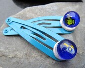 Baby Tang / Submarine lampwork cabochon hairclips aqua