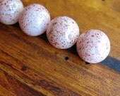 Speckled Pink Vintage Glass - set of 10 Glass Beads
