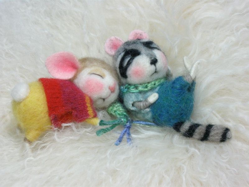 Dressed Mouse/Bunny Class Needle Felted Animal Class / Create BOTH the Bunny and Mouse (Kit Available and sold separately)