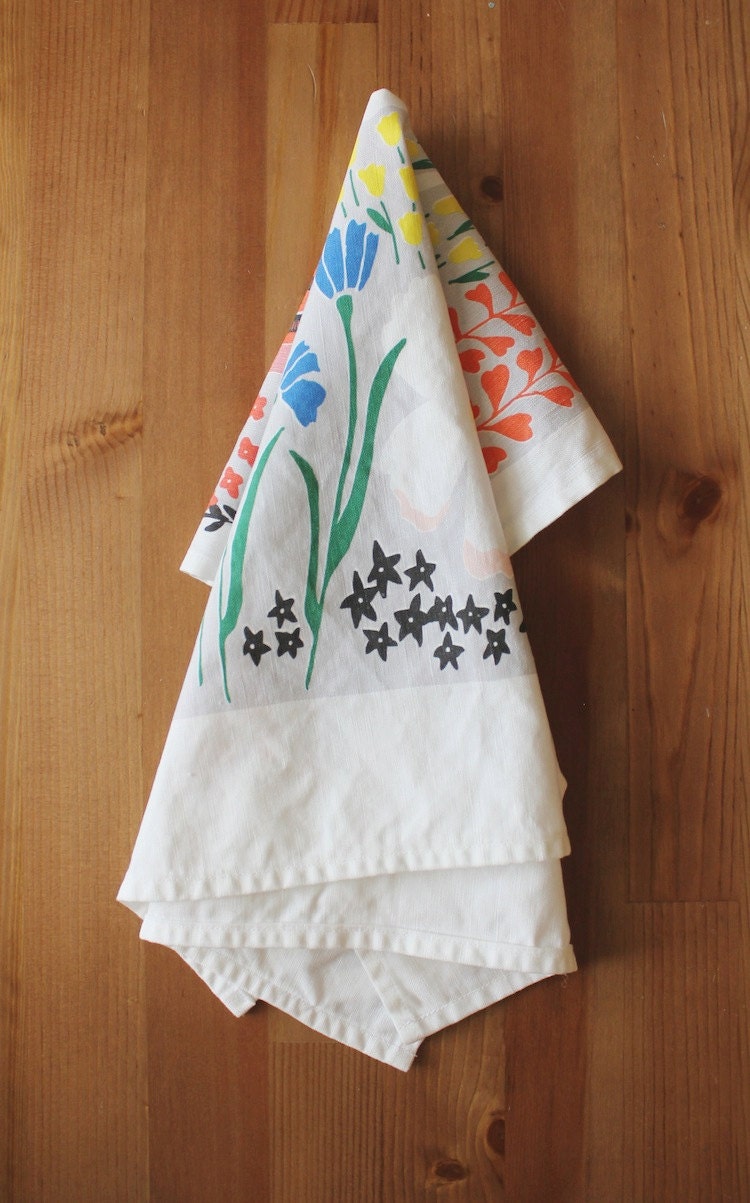 Grey Floral Dishtowel