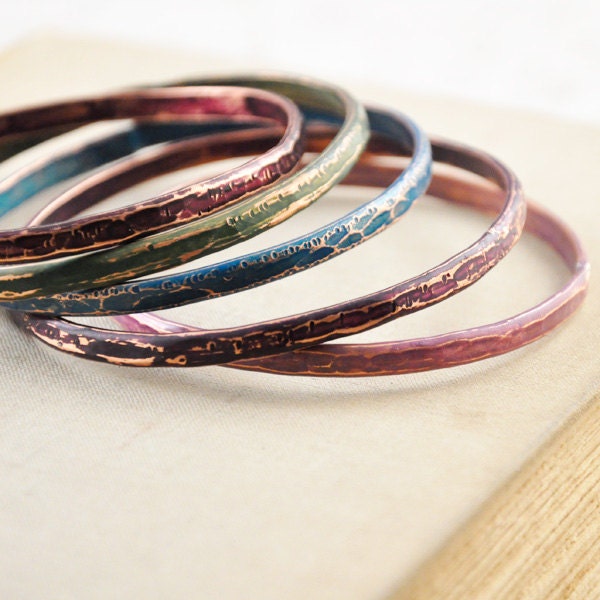 Rustic Color Copper Bangle/ Handforged / Hammered Texture / Valentine Gift / Modern Style