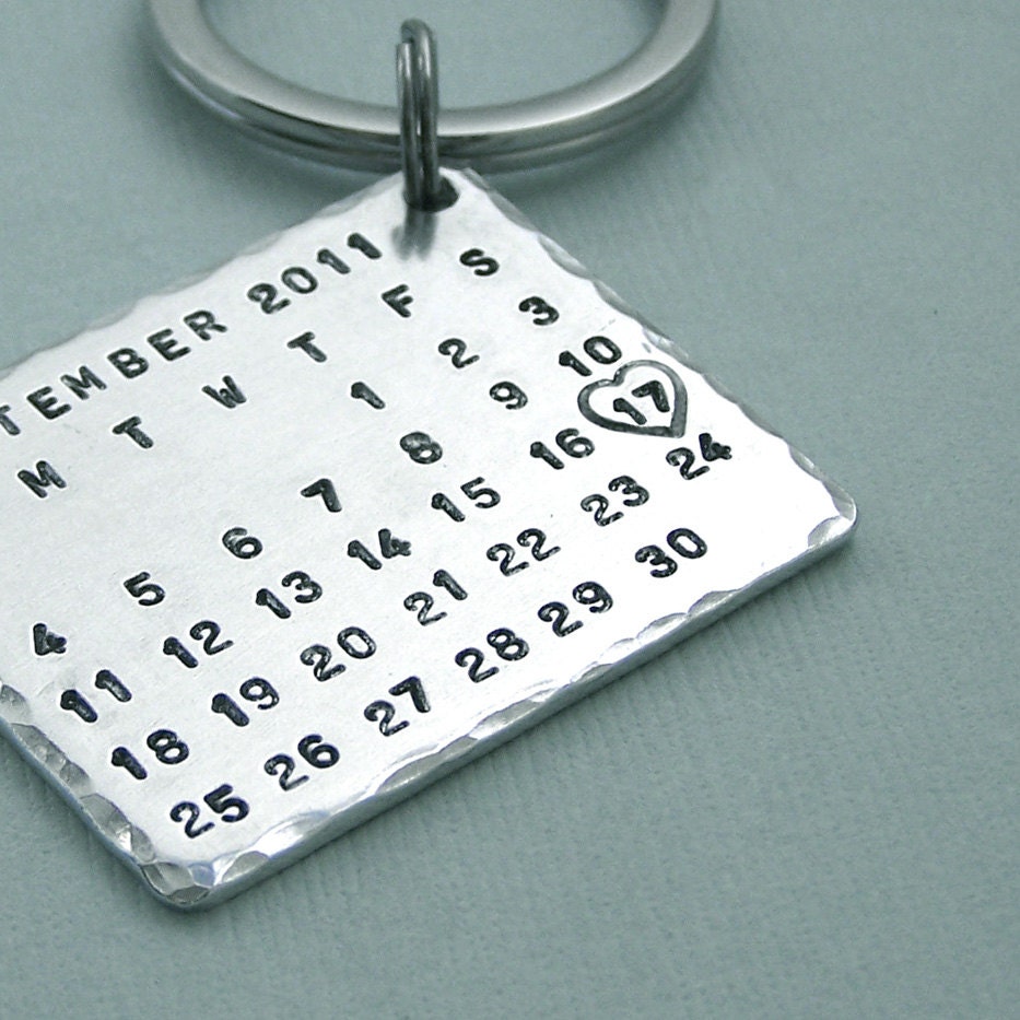 Mark the Date Aluminum Calendar Key Ring