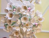 Vintage / Forget Me Nots / Aged White / One Small Bouquet