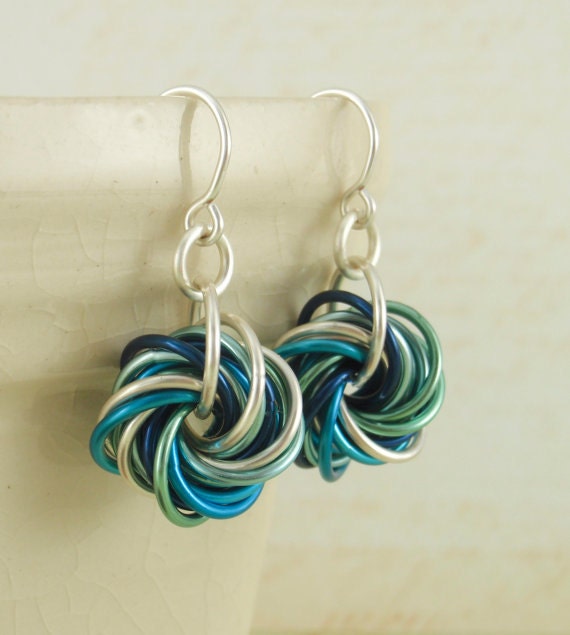 Eternity Earrings - The Stylish Side of Chainmaille - Your Pick of Accent Color