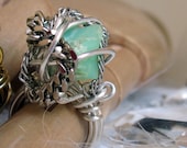 Screamin Green and Sterling Silver Ring that Rocks size 4
