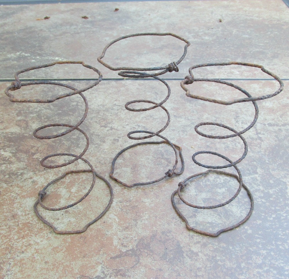 Primitive Rusted Old Bedsprings Vintage