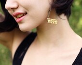 Trianglular geometric cast Lace Earrings black and gold