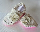 SWAG baby booties girls Slippers Crib Shoes Infant newborn Soft Soled Shoes Sparkly Gold Sequins Flower non slip shower gift shimmer