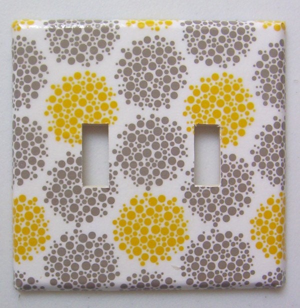 Light Switch Cover Double Switchplate - Gray and Yellow Bubbles
